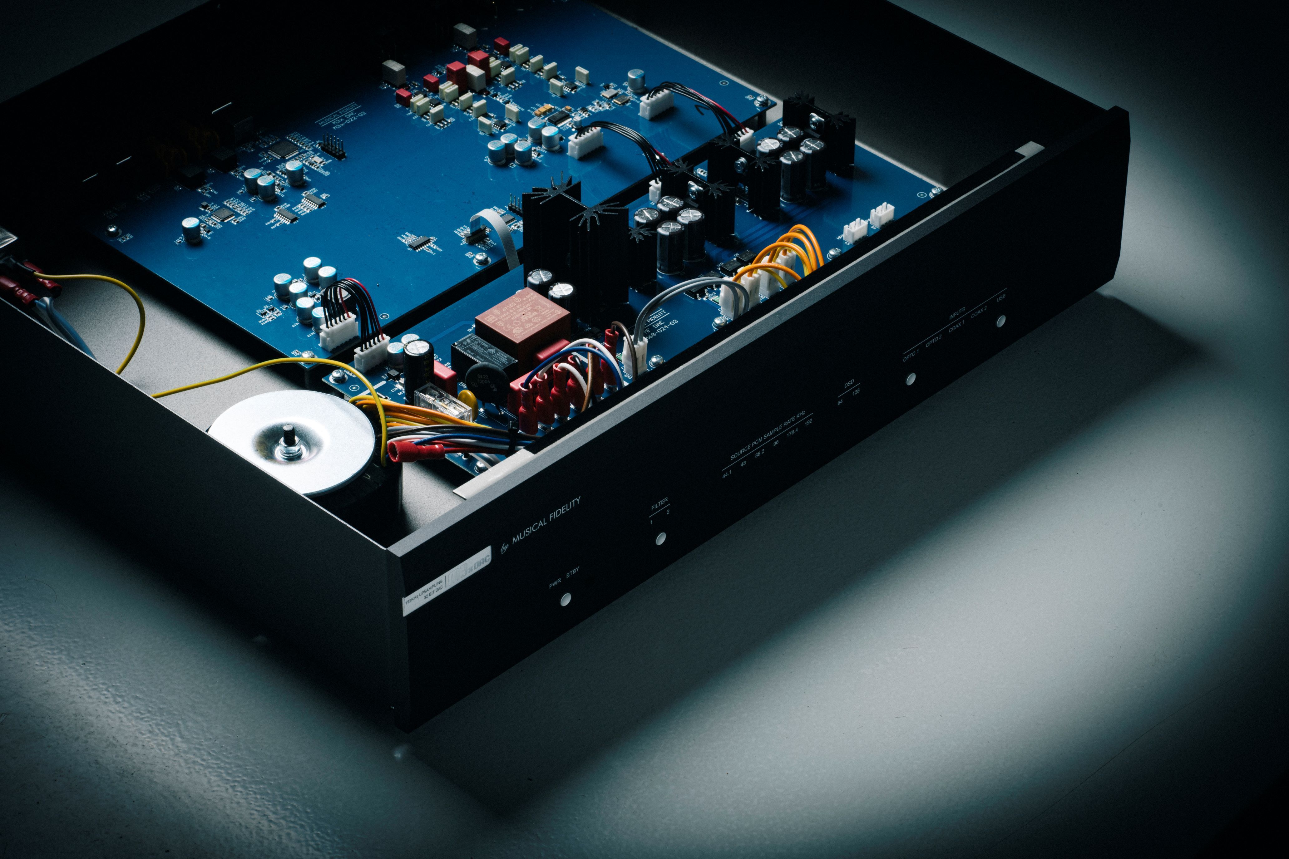 M3x-dac-black-1